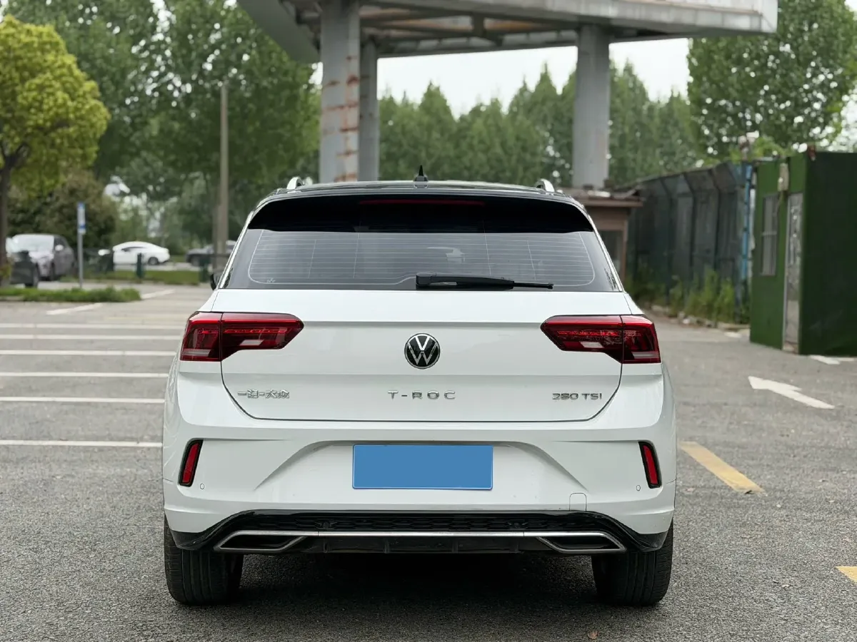 2022 Volkswagen T-Roc 1.4T 150HP L4 7DCT,autocango,china used car exporter,china ev exporter,chinese used car exporter,chinese used ev exporter