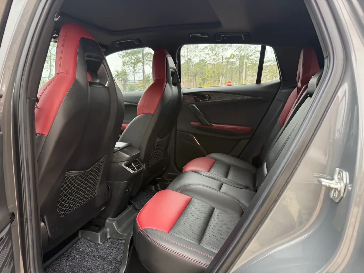 2020 LYNK&CO 06 1.5T 177HP L3 7DCT,autocango,china used car exporter,china ev exporter,chinese used car exporter,chinese used ev exporter