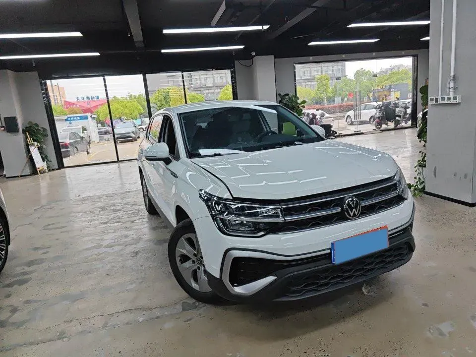 2023 Volkswagen Tharu 1.5T 160HP L4 7DCT,autocango,china used car exporter,china ev exporter,chinese used car exporter,chinese used ev exporter