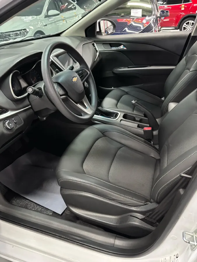 2019 Chevrolet Cavalier 1.5L 113HP L4 6AT,autocango,china used car exporter,china ev exporter,chinese used car exporter,chinese used ev exporter