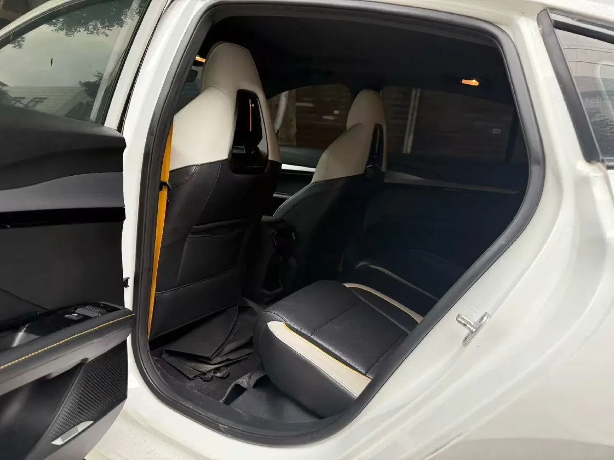 2022 MG 5 Scorpio 1.5T 181HP L4 7DCT,autocango,china used car exporter,china ev exporter,chinese used car exporter,chinese used ev exporter