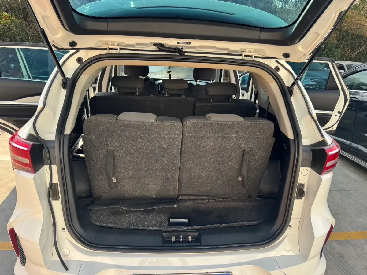 2020 Jetour X70 1.5T 156HP L4 6MT,autocango,china used car exporter,china ev exporter,chinese used car exporter,chinese used ev exporter