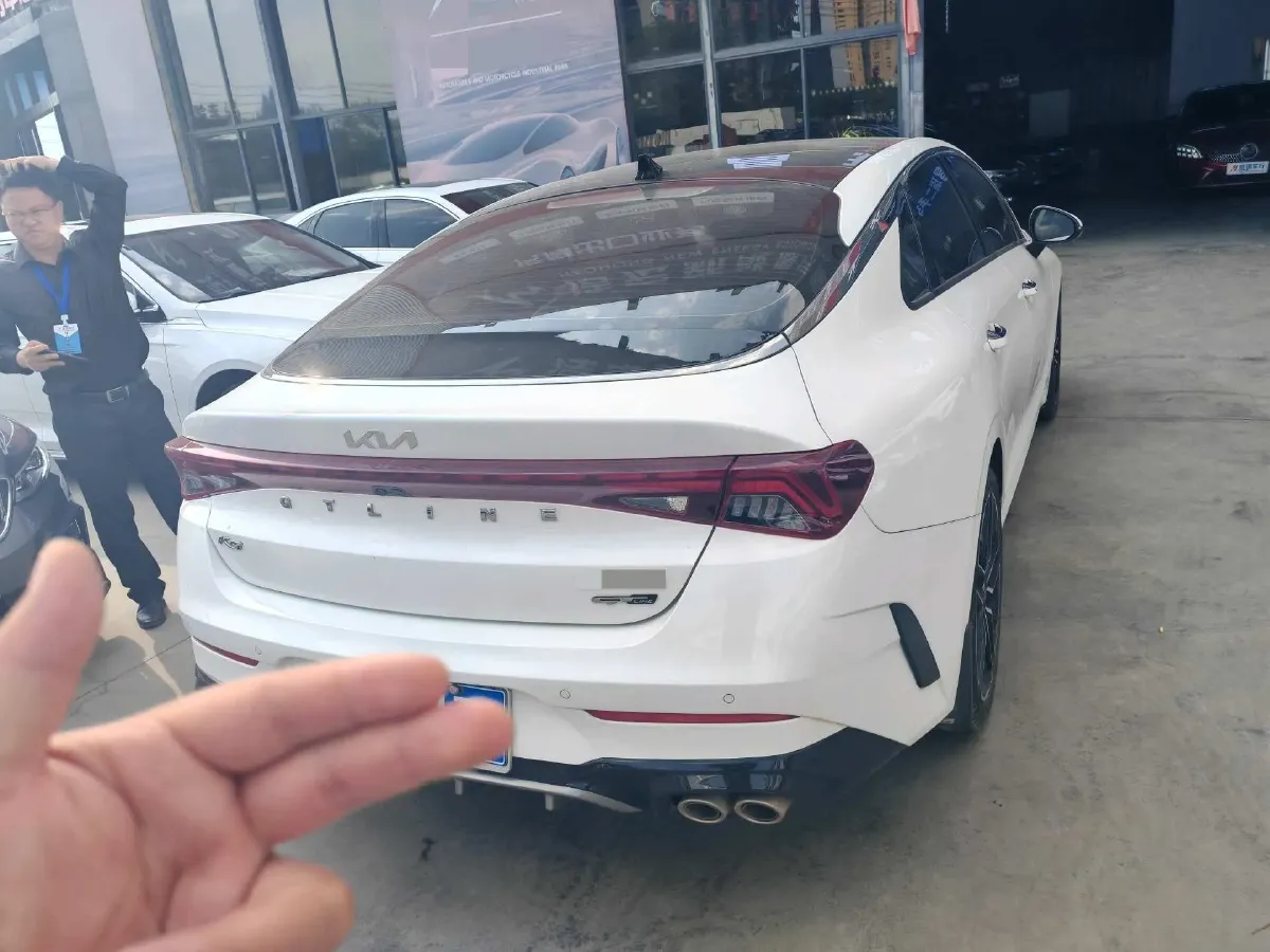 2021 Toyota Camry 2.0L 178HP L4 CVT,autocango,china used car exporter,china ev exporter,chinese used car exporter,chinese used ev exporter