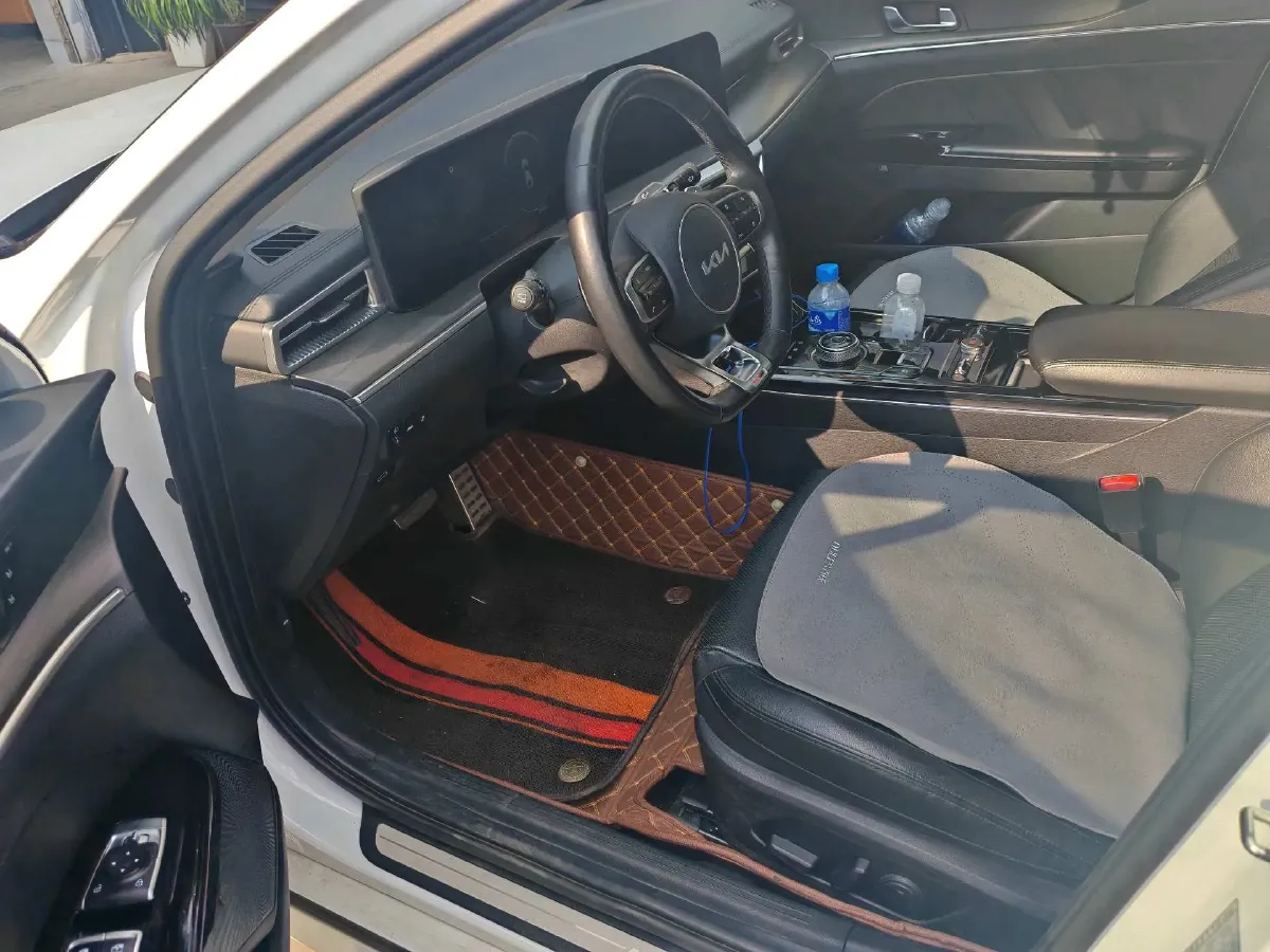 2021 Toyota Camry 2.0L 178HP L4 CVT,autocango,china used car exporter,china ev exporter,chinese used car exporter,chinese used ev exporter