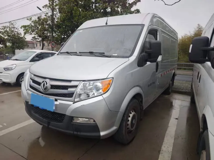 2020 DongFeng DFAC YuFeng 2.3T 110HP L4 6MT,autocango,china used car exporter,china ev exporter,chinese used car exporter,chinese used ev exporter