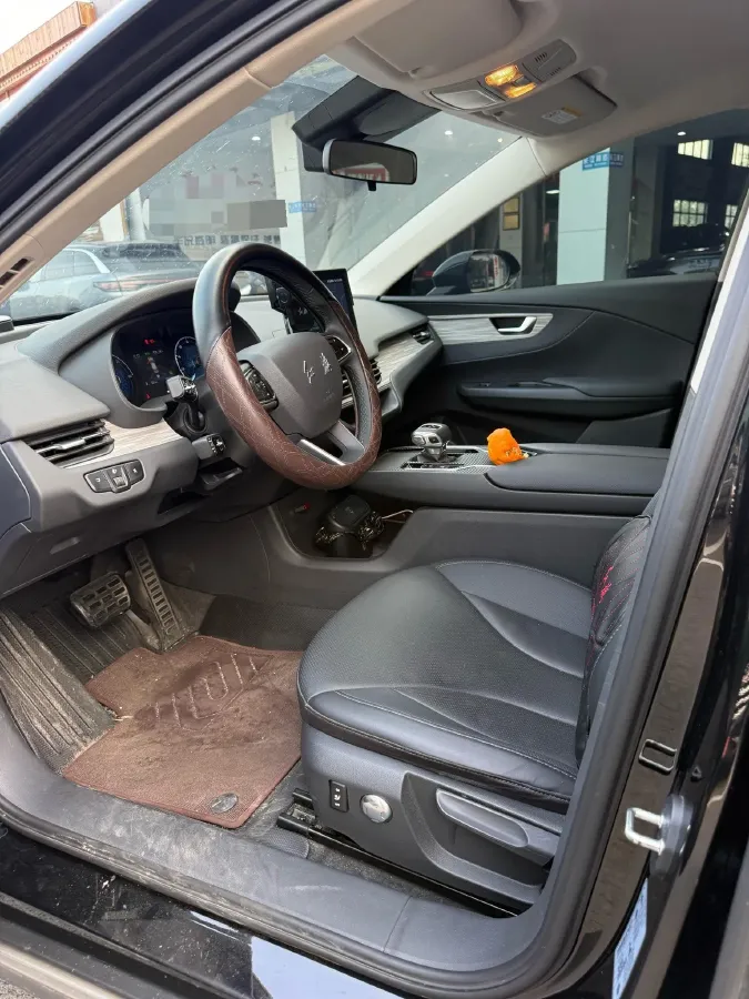 2023 HongQi E-QM5 BEV 82KWH,autocango,china used car exporter,china ev exporter,chinese used car exporter,chinese used ev exporter