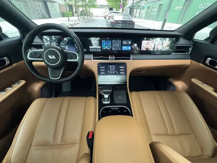 2020 Li ONE Range Extended 131HP REEV 40.5KWH,autocango,china used car exporter,china ev exporter,chinese used car exporter,chinese used ev exporter