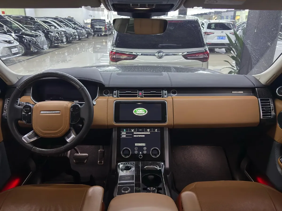 2021 Land Rover Range Rover 3.0T 400HP L6 8AT,autocango,china used car exporter,china ev exporter,chinese used car exporter,chinese used ev exporter