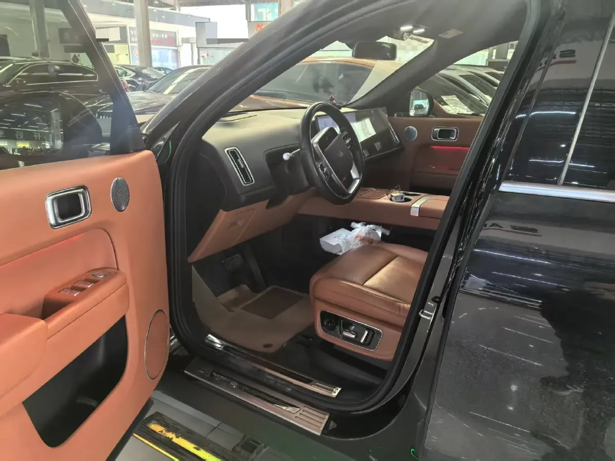 2024 Toyota Granvia 2.5L 189HP L4 E-CVT Hybrid,autocango,china used car exporter,china ev exporter,chinese used car exporter,chinese used ev exporter