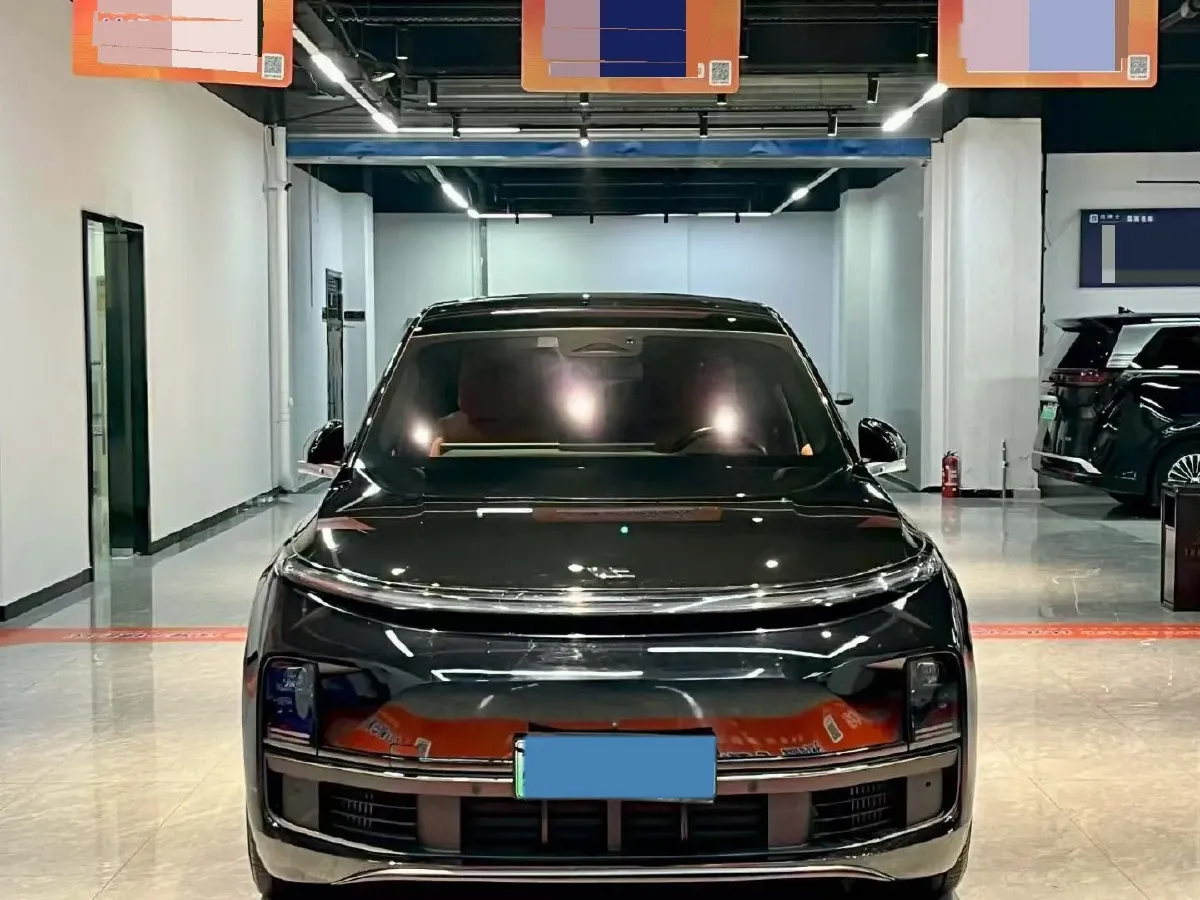 2023 Li L7 Range Extended 154HP REEV 40.9KWH,autocango,china used car exporter,china ev exporter,chinese used car exporter,chinese used ev exporter