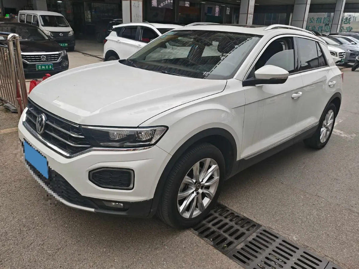 2020 Volkswagen T-Roc 1.4T 131HP L4 7DCT,autocango,china used car exporter,china ev exporter,chinese used car exporter,chinese used ev exporter