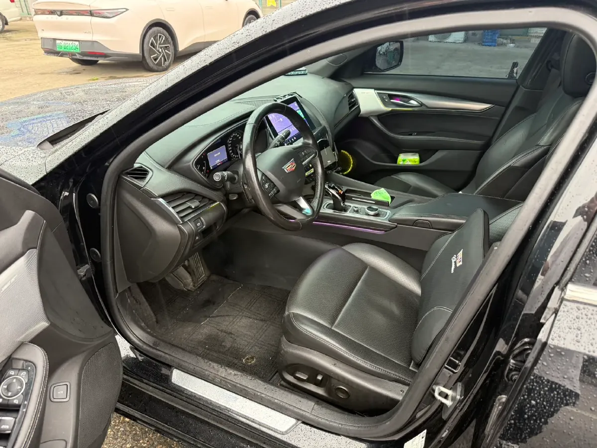 2021 Cadillac CT5 2.0T 237HP L4 10AT,autocango,china used car exporter,china ev exporter,chinese used car exporter,chinese used ev exporter