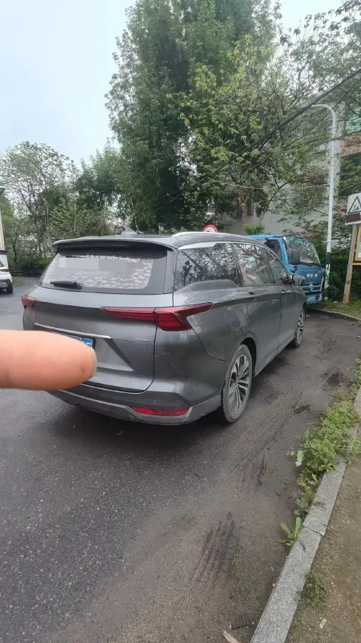 2020 WuLing KaiJie 1.5T 147HP L4 CVT,autocango,china used car exporter,china ev exporter,chinese used car exporter,chinese used ev exporter