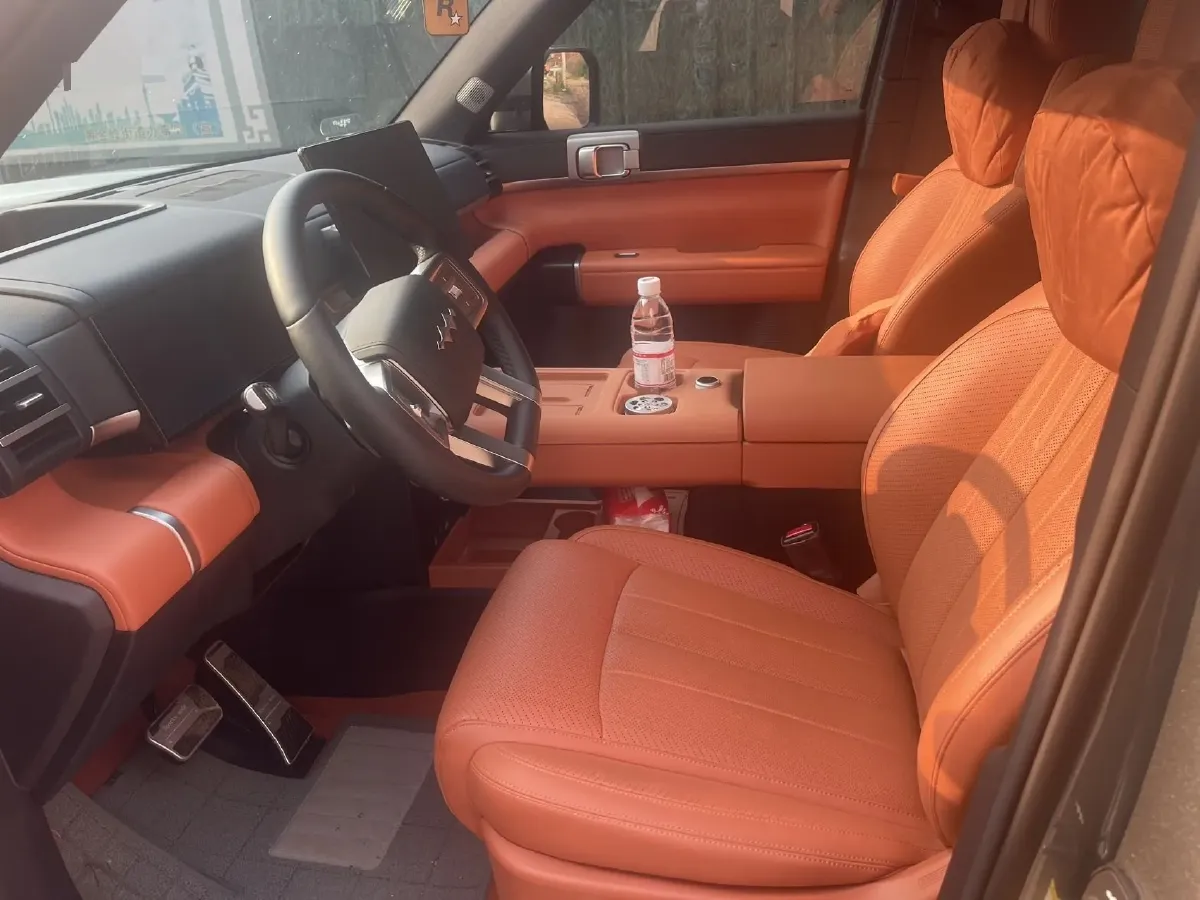 2025 FangChengBao Tai 7 1.5T 156HP L4 E-CVT PHEV,autocango,china used car exporter,china ev exporter,chinese used car exporter,chinese used ev exporter