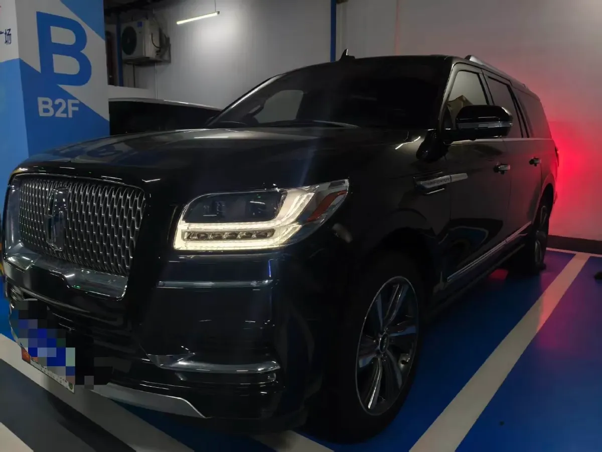 2019 Lincoln Navigator 3.5T 388HP V6 10AT,autocango,china used car exporter,china ev exporter,chinese used car exporter,chinese used ev exporter