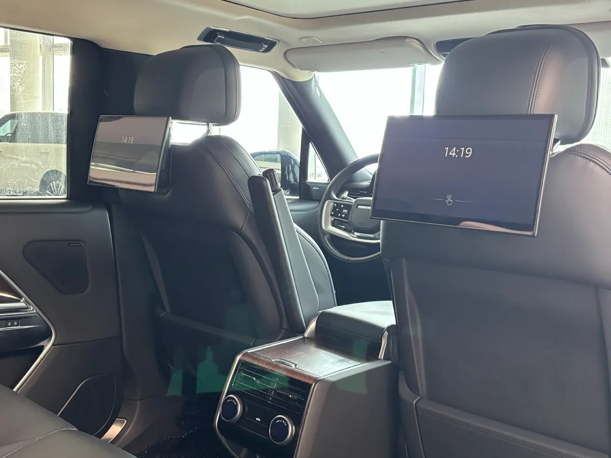 2023 Land Rover Range Rover 3.0T 400HP L6 8AT,autocango,china used car exporter,china ev exporter,chinese used car exporter,chinese used ev exporter