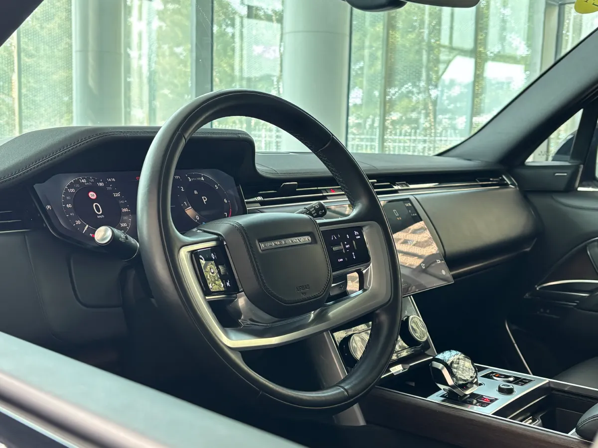 2023 Land Rover Range Rover 3.0T 400HP L6 8AT,autocango,china used car exporter,china ev exporter,chinese used car exporter,chinese used ev exporter