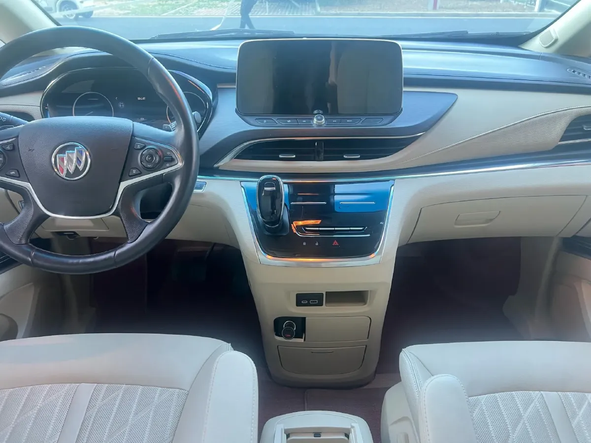 2022 Buick GL8 2.0T 237HP L4 9AT,autocango,china used car exporter,china ev exporter,chinese used car exporter,chinese used ev exporter