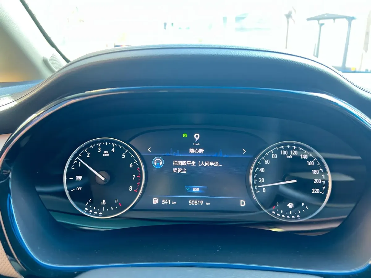 2022 Buick GL8 2.0T 237HP L4 9AT,autocango,china used car exporter,china ev exporter,chinese used car exporter,chinese used ev exporter