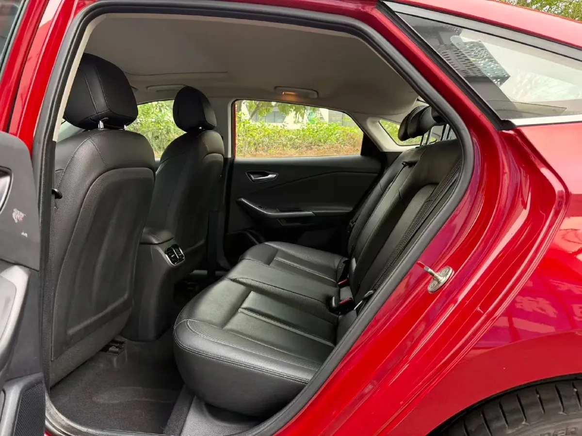 2019 Hyundai La Festa 1.6T 204HP L4 7DCT,autocango,china used car exporter,china ev exporter,chinese used car exporter,chinese used ev exporter