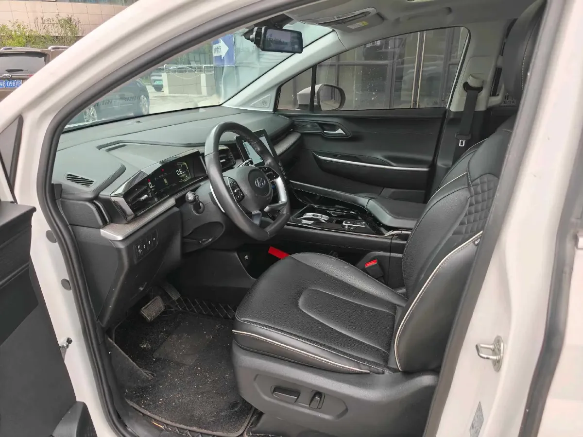 2021 Hyundai Custo 2.0T 236HP L4 8AT,autocango,china used car exporter,china ev exporter,chinese used car exporter,chinese used ev exporter