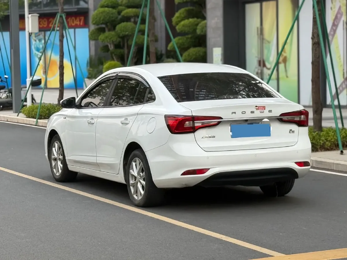 2019 Roewe i5 1.5L 120HP L4 CVT,autocango,china used car exporter,china ev exporter,chinese used car exporter,chinese used ev exporter