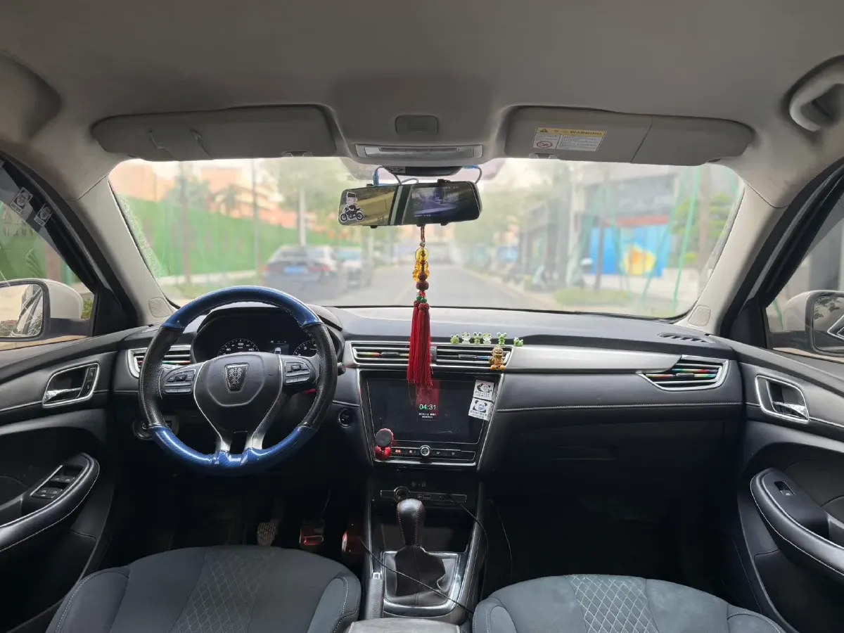 2019 Roewe i5 1.5L 120HP L4 CVT,autocango,china used car exporter,china ev exporter,chinese used car exporter,chinese used ev exporter