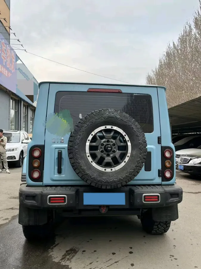 2025 212 212 T01 2.0T 252HP L4 8AT,autocango,china used car exporter,china ev exporter,chinese used car exporter,chinese used ev exporter