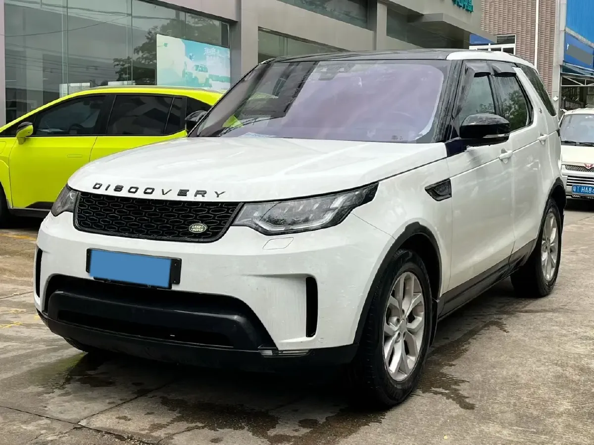 2018 Land Rover Discovery 2.0T 300HP L4 8AT,autocango,china used car exporter,china ev exporter,chinese used car exporter,chinese used ev exporter