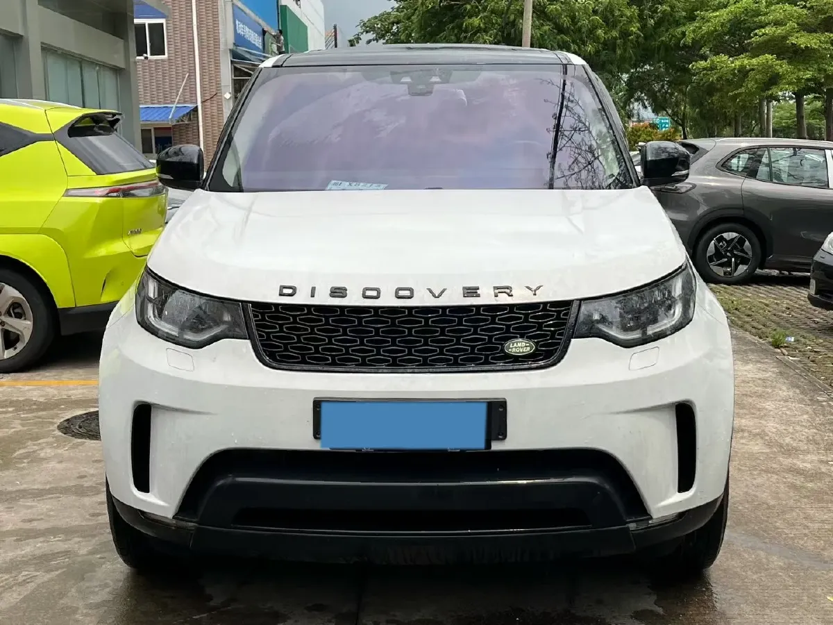 2018 Land Rover Discovery 2.0T 300HP L4 8AT,autocango,china used car exporter,china ev exporter,chinese used car exporter,chinese used ev exporter