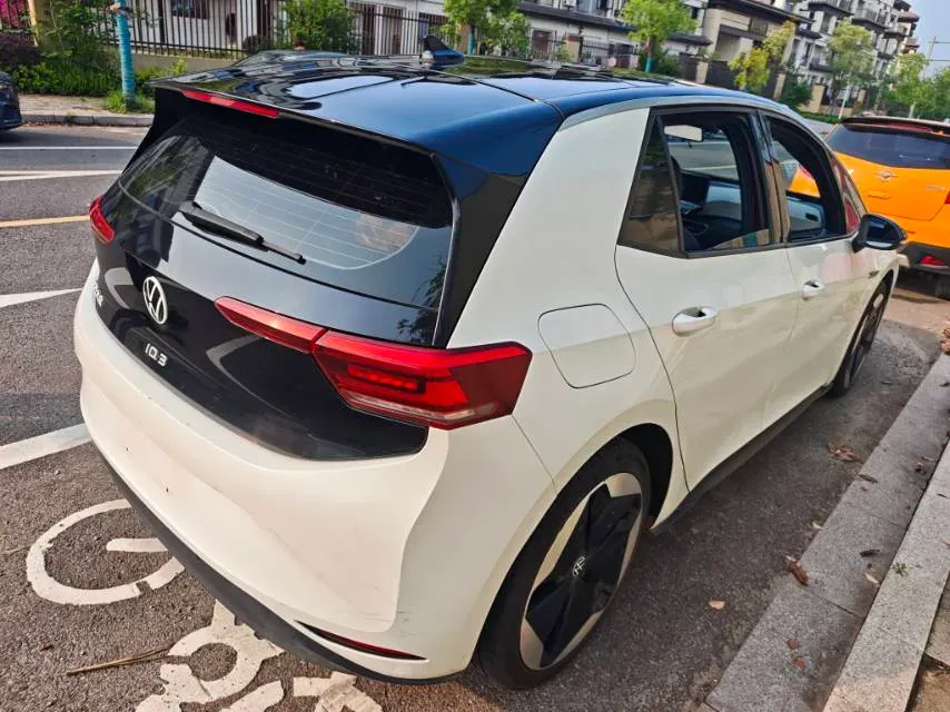 2021 Volkswagen ID.3 BEV 57.3KWH,autocango,china used car exporter,china ev exporter,chinese used car exporter,chinese used ev exporter