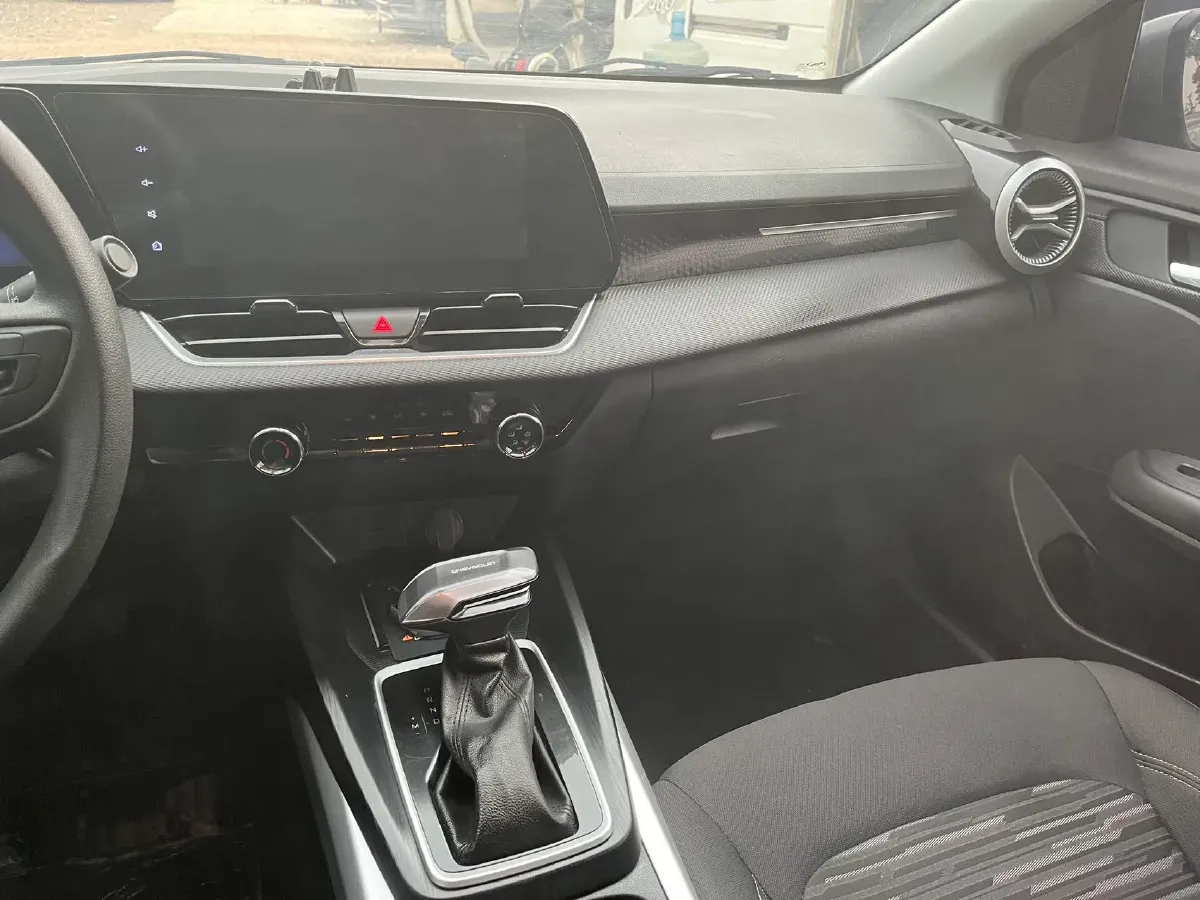 2022 Chevrolet Monza 1.5L 113HP L4 6AT,autocango,china used car exporter,china ev exporter,chinese used car exporter,chinese used ev exporter