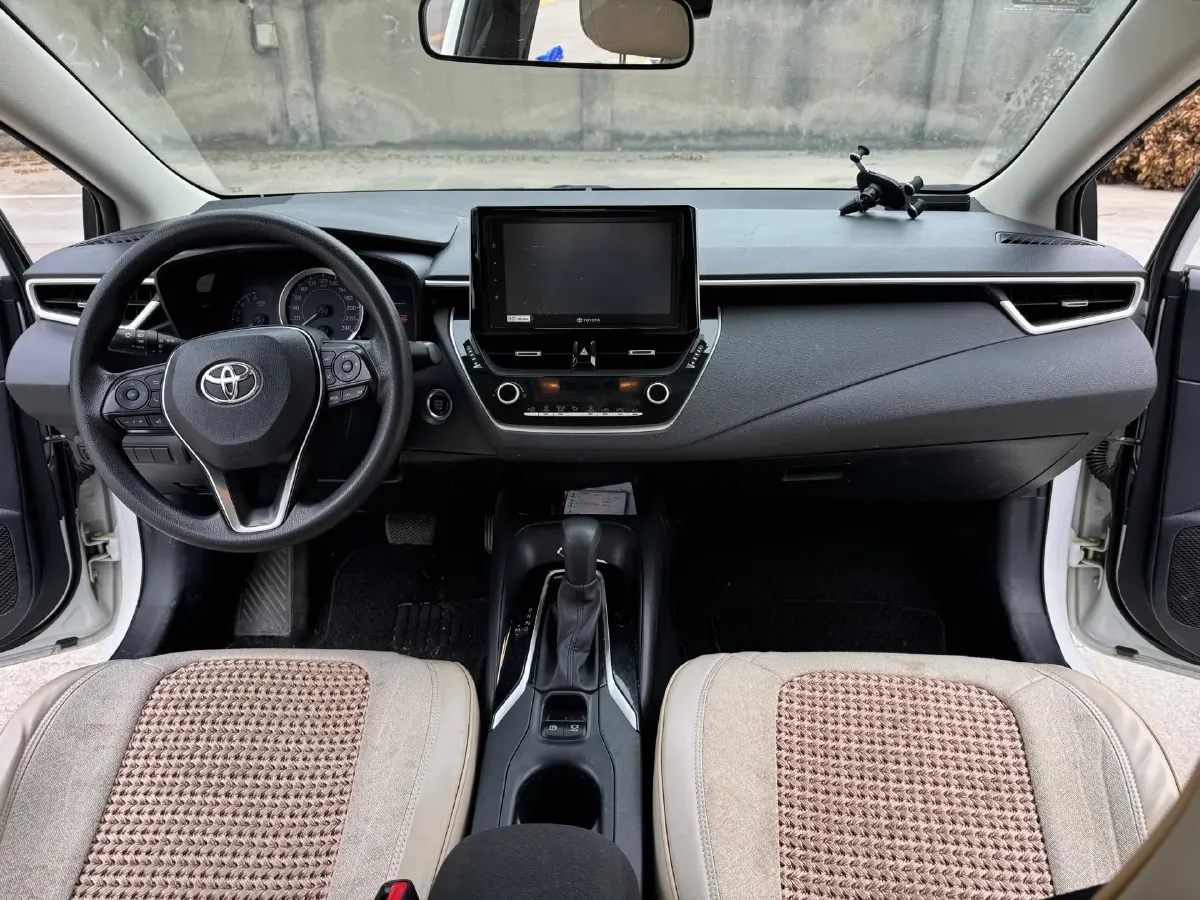 2019 Toyota Corolla 1.2T 116HP L4 CVT,autocango,china used car exporter,china ev exporter,chinese used car exporter,chinese used ev exporter