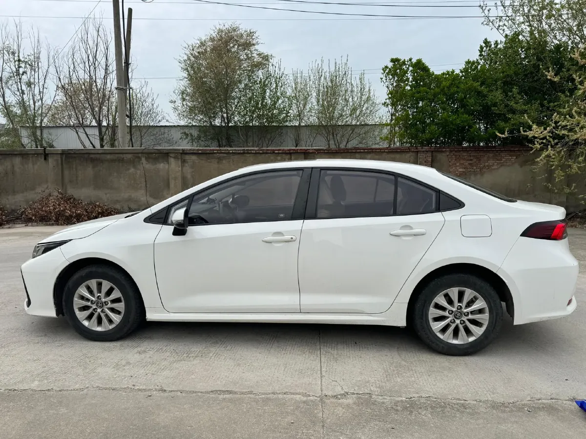 2019 Toyota Corolla 1.2T 116HP L4 CVT,autocango,china used car exporter,china ev exporter,chinese used car exporter,chinese used ev exporter