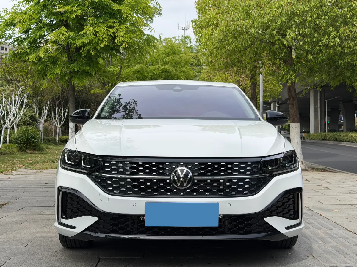 2023 Volkswagen Lavida 1.5T 160HP L4 7DCT,autocango,china used car exporter,china ev exporter,chinese used car exporter,chinese used ev exporter
