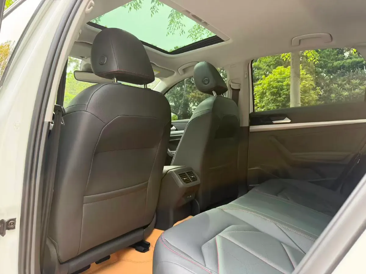 2023 Volkswagen Lavida 1.5T 160HP L4 7DCT,autocango,china used car exporter,china ev exporter,chinese used car exporter,chinese used ev exporter