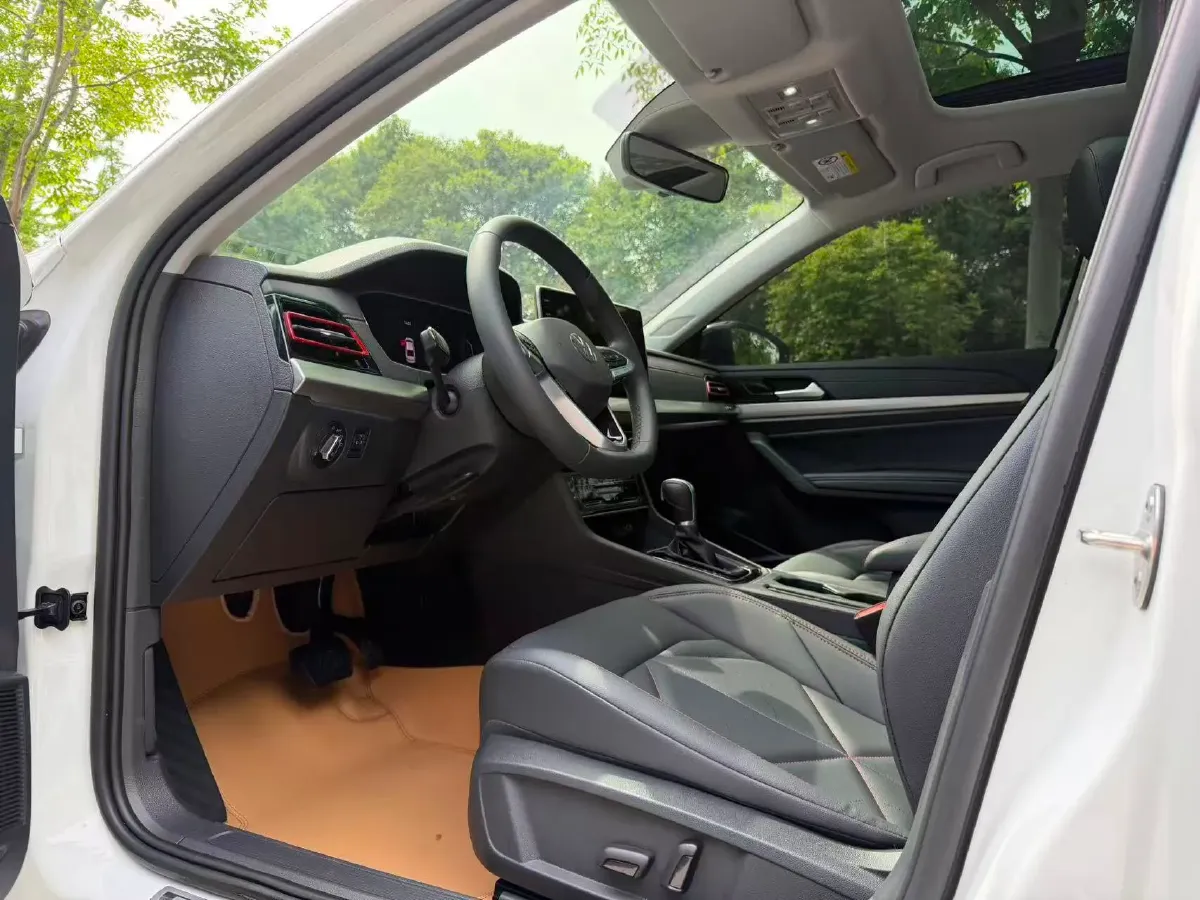 2023 Volkswagen Lavida 1.5T 160HP L4 7DCT,autocango,china used car exporter,china ev exporter,chinese used car exporter,chinese used ev exporter