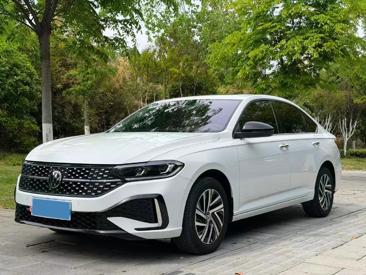 2023 Volkswagen Lavida 1.5T 160HP L4 7DCT,autocango,china used car exporter,china ev exporter,chinese used car exporter,chinese used ev exporter