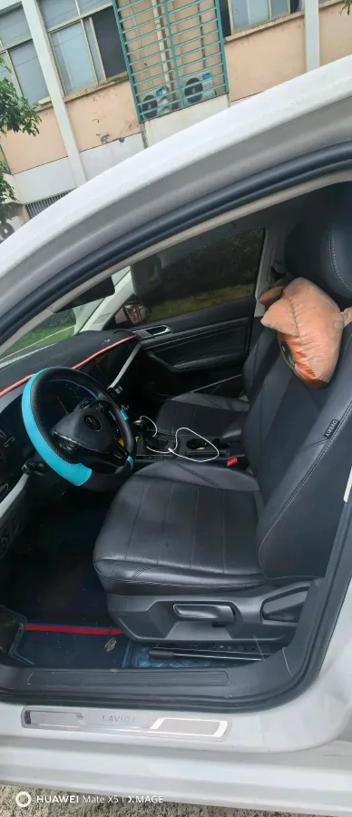 2019 Volkswagen Lavida 1.5L 113HP L4 6AT,autocango,china used car exporter,china ev exporter,chinese used car exporter,chinese used ev exporter