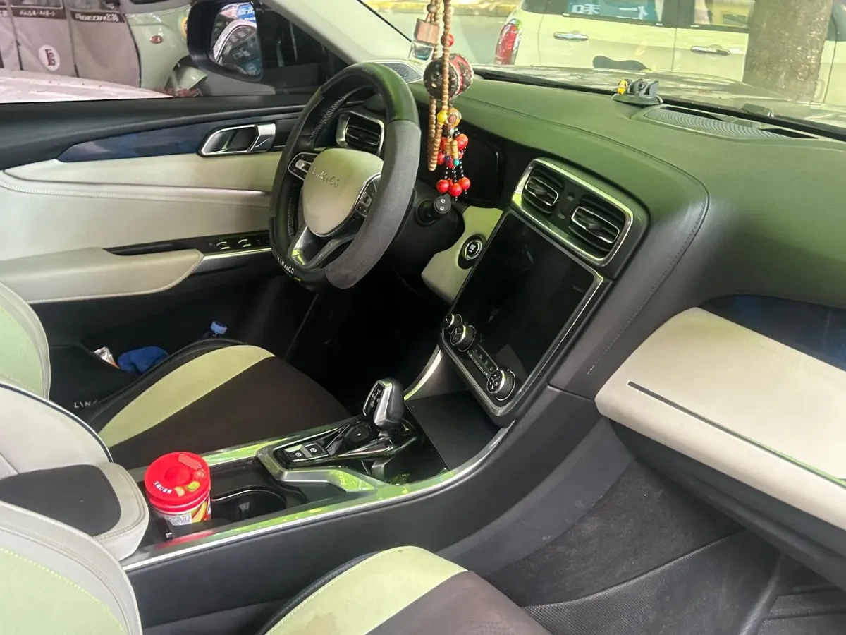 2017 Foton Sauvana 2.0T 218HP L4 6AT,autocango,china used car exporter,china ev exporter,chinese used car exporter,chinese used ev exporter