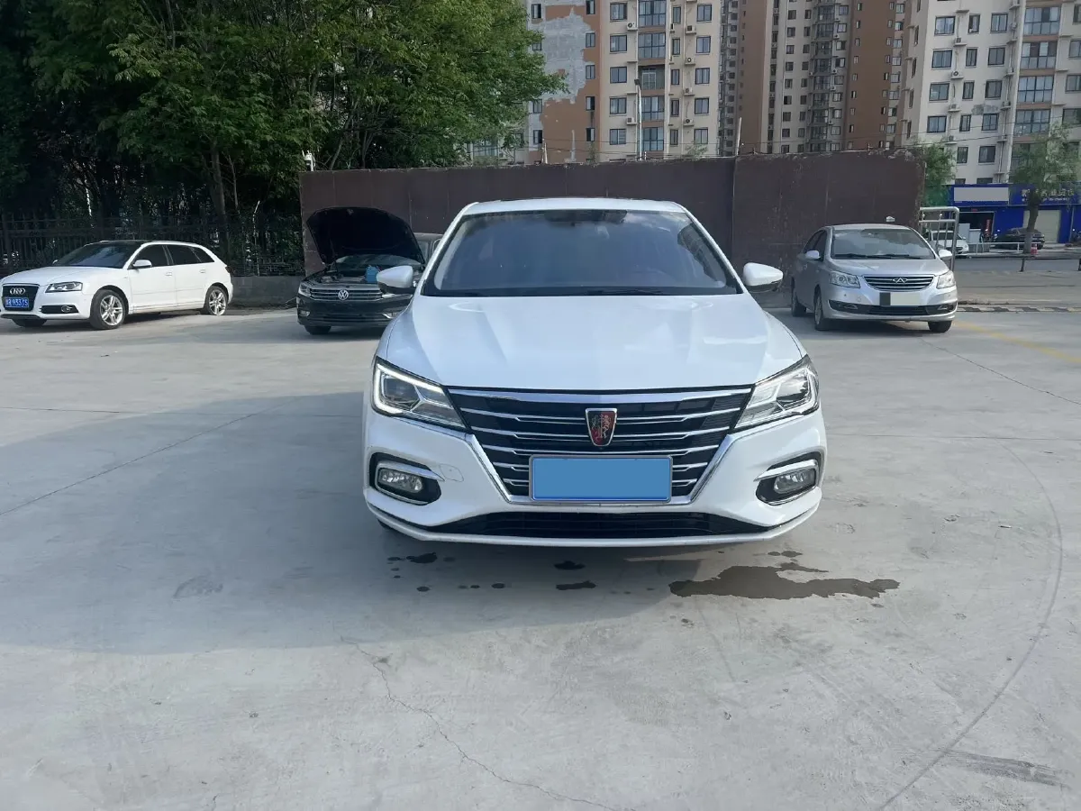 2019 Roewe i5 1.5L 120HP L4 CVT,autocango,china used car exporter,china ev exporter,chinese used car exporter,chinese used ev exporter