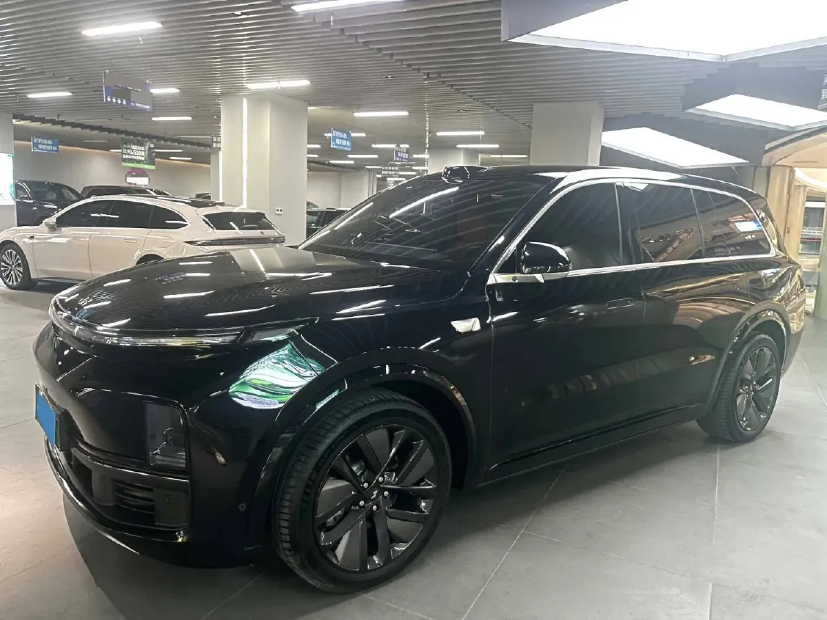 2025 Li L9 Range Extended 154HP REEV,autocango,china used car exporter,china ev exporter,chinese used car exporter,chinese used ev exporter