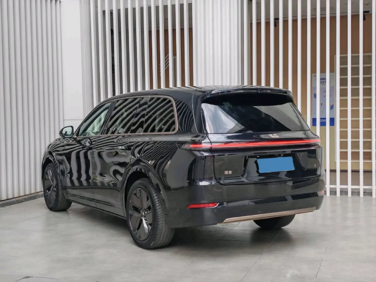 2025 Li L9 Range Extended 154HP REEV,autocango,china used car exporter,china ev exporter,chinese used car exporter,chinese used ev exporter