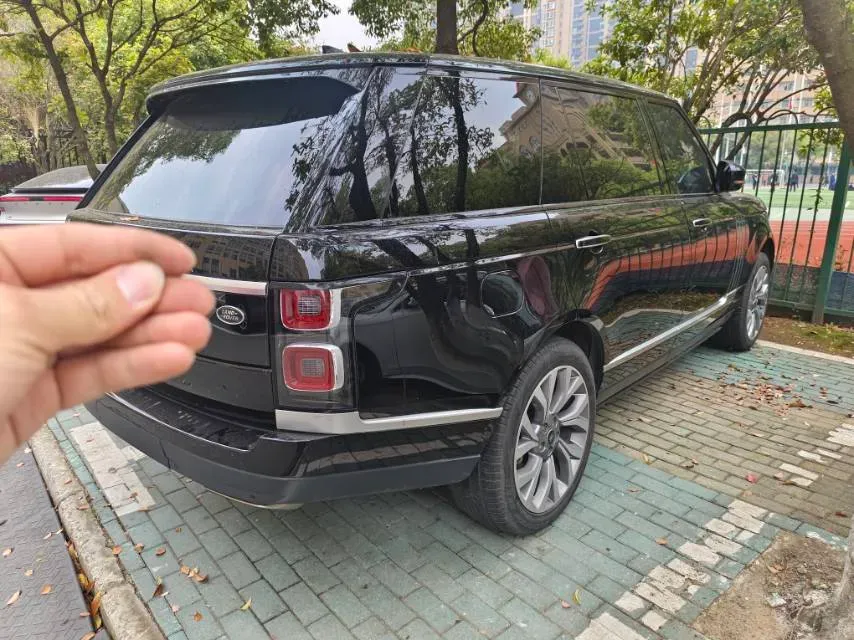 2021 Land Rover Range Rover 3.0T 400HP L6 8AT,autocango,china used car exporter,china ev exporter,chinese used car exporter,chinese used ev exporter