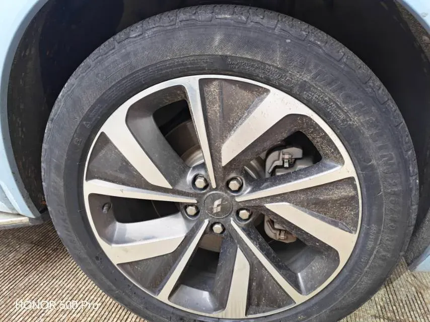 2021 Li ONE Range Extended 131HP REEV 40.5KWH,autocango,china used car exporter,china ev exporter,chinese used car exporter,chinese used ev exporter