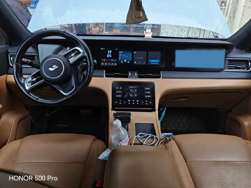 2021 Li ONE Range Extended 131HP REEV 40.5KWH,autocango,china used car exporter,china ev exporter,chinese used car exporter,chinese used ev exporter