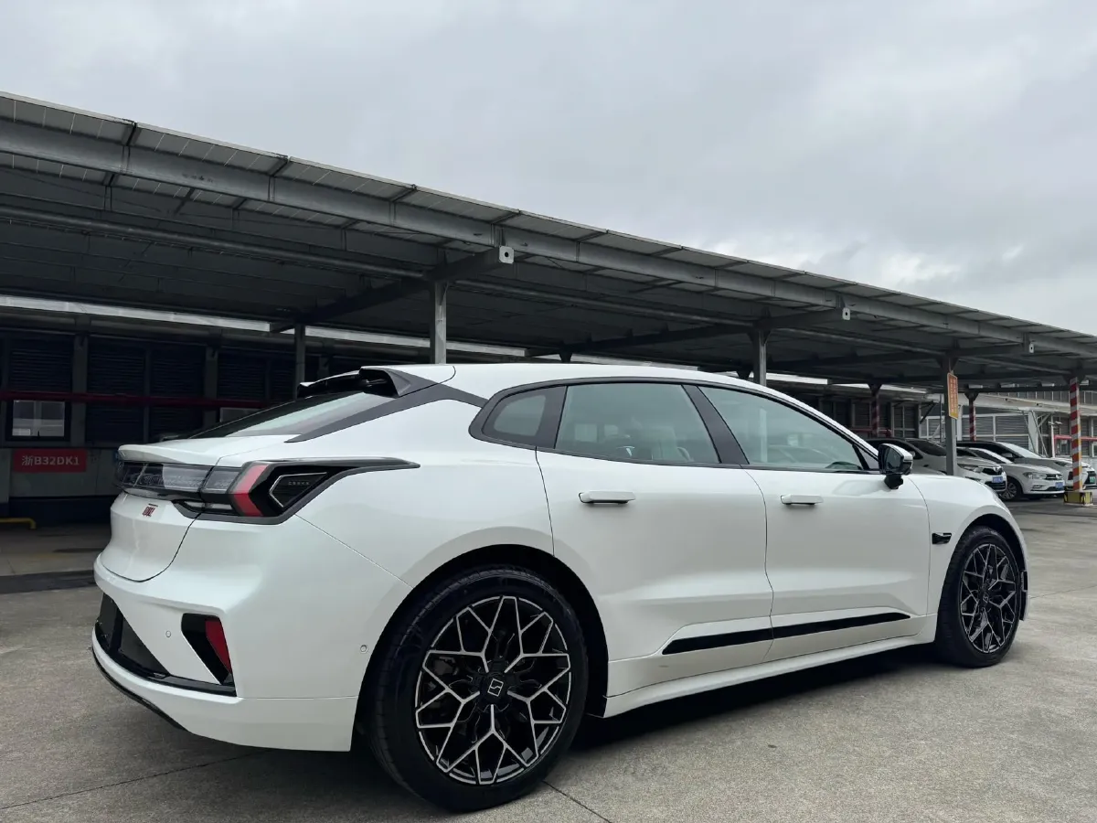 2024 Zeekr 001 BEV 95KWH,autocango,china used car exporter,china ev exporter,chinese used car exporter,chinese used ev exporter