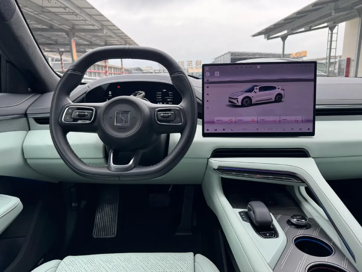 2024 Zeekr 001 BEV 95KWH,autocango,china used car exporter,china ev exporter,chinese used car exporter,chinese used ev exporter