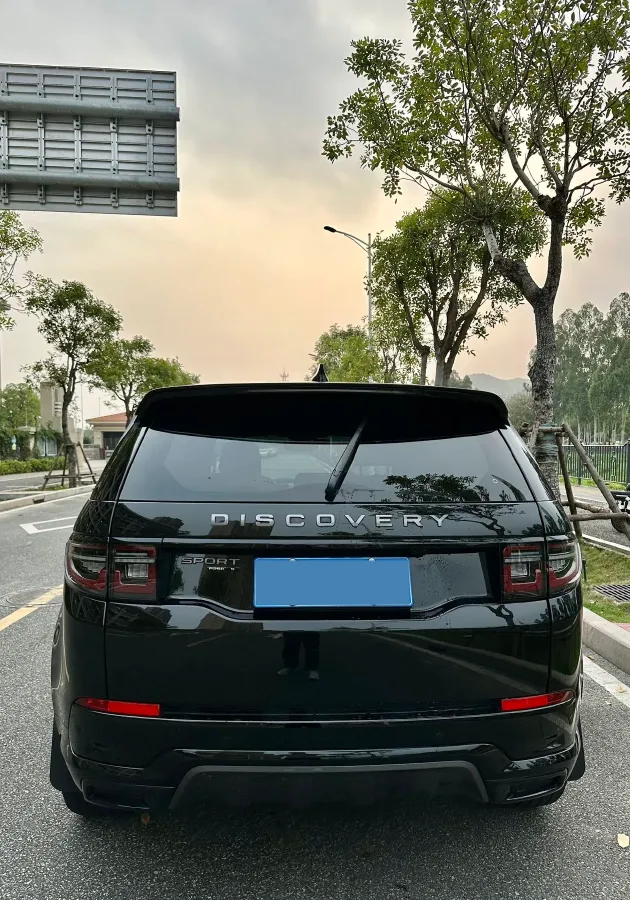 2021 Land Rover Discovery Sport 2.0T 249HP L4 9AT,autocango,china used car exporter,china ev exporter,chinese used car exporter,chinese used ev exporter