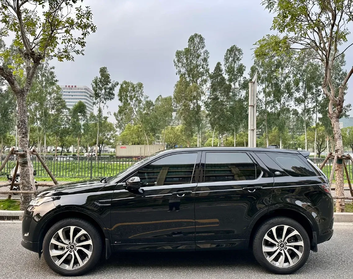 2021 Land Rover Discovery Sport 2.0T 249HP L4 9AT,autocango,china used car exporter,china ev exporter,chinese used car exporter,chinese used ev exporter